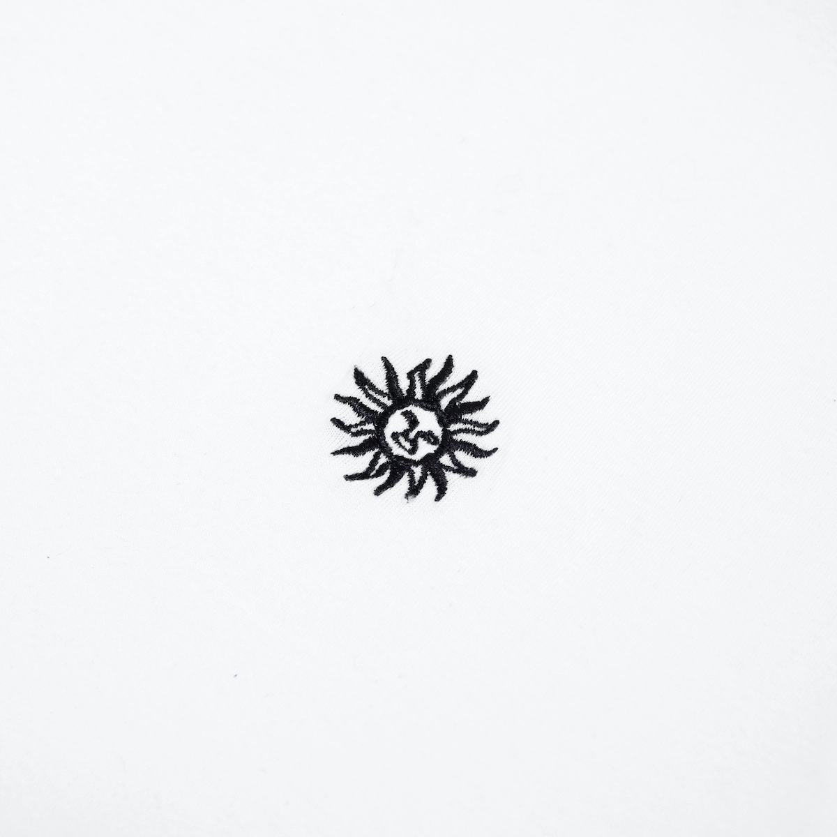 Arnus White - Image 3