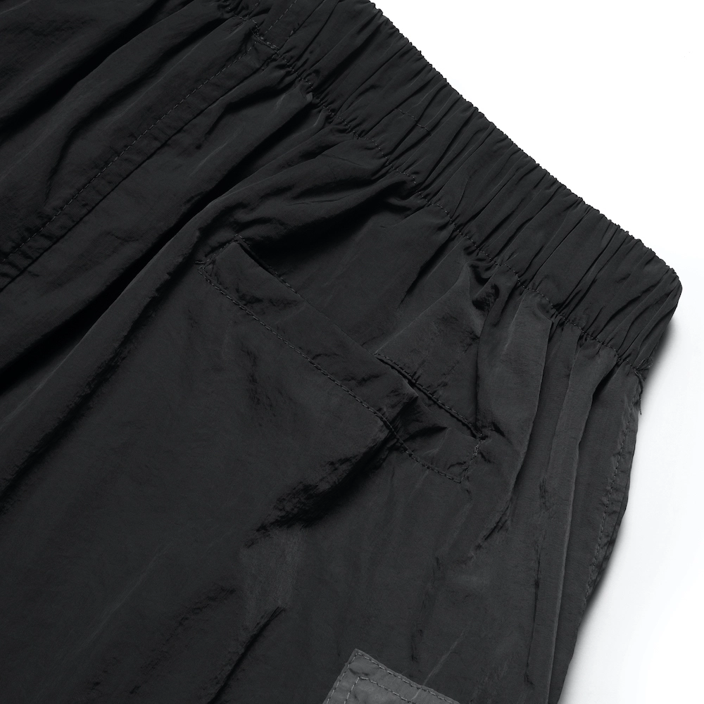 Gill Black - Image 6
