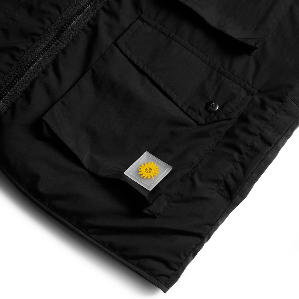 Yacht Black - Image 4